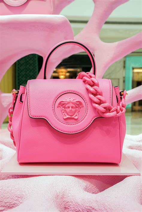 versace store shanghai|Versace Opens Pop.